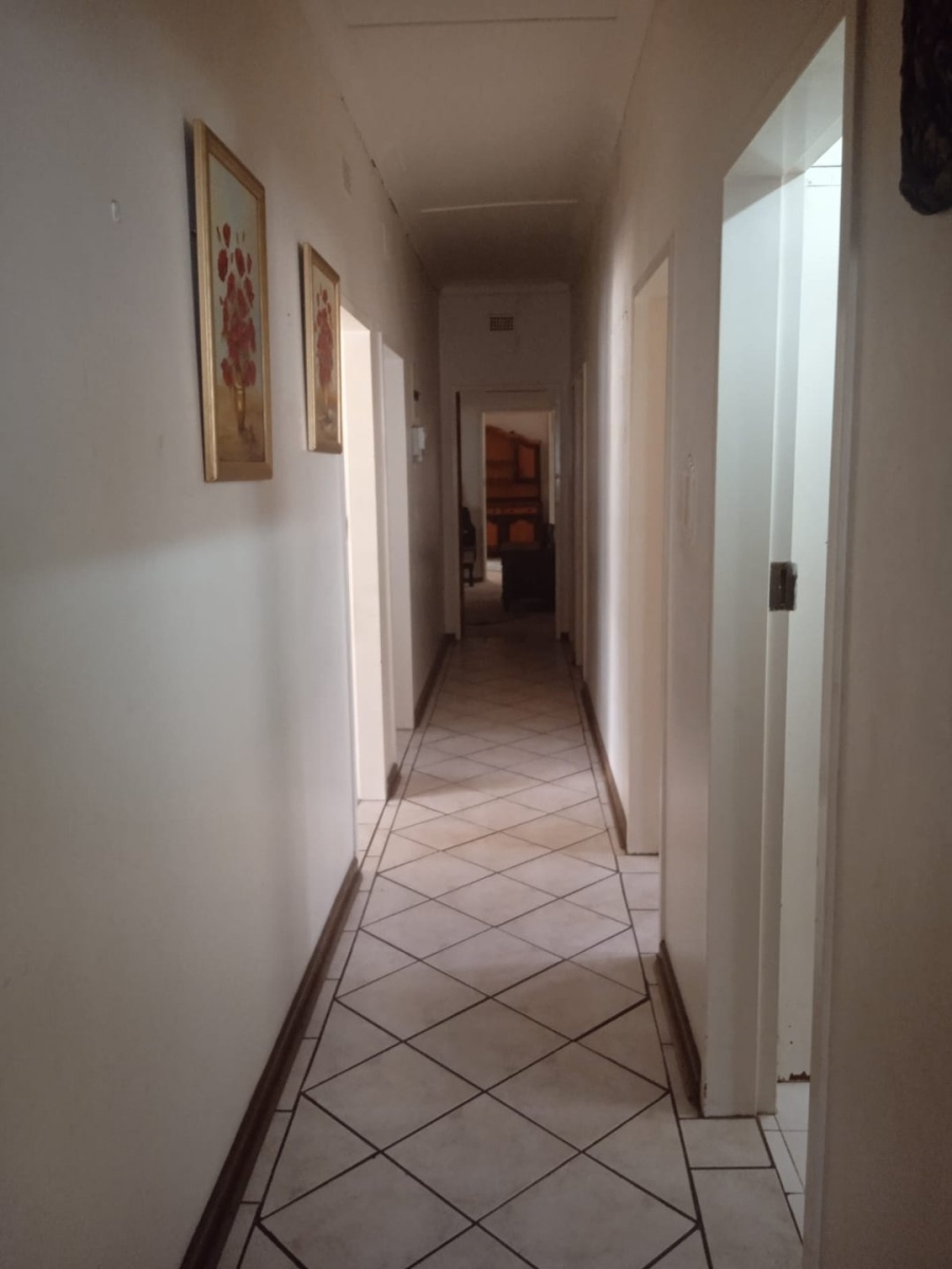 4 Bedroom Property for Sale in Leeudoringstad North West